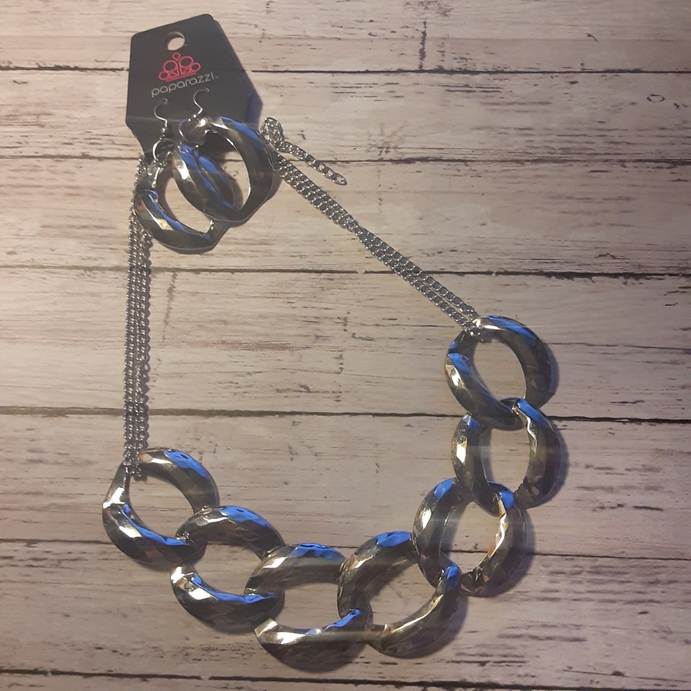 Vintage Paparazzi Silver Statement Necklace Set
